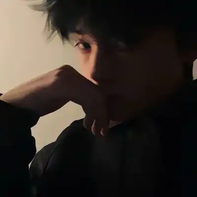 魏华成